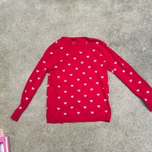 Valentine’s Day is on its way!  Dress up in this beautiful crew neck sweater!